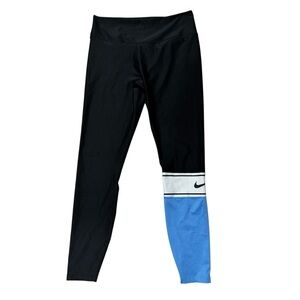 Nike Women's Dri-fit Leggings Size Medium